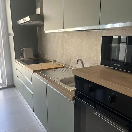 Gzr F5 Spacious Penthouse For 5 *