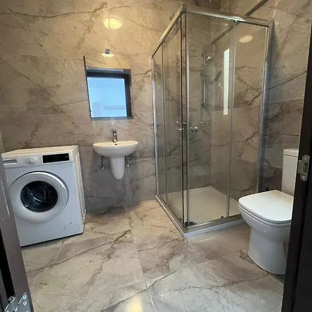 شقة Gzr F5 Spacious Penthouse For 5 *