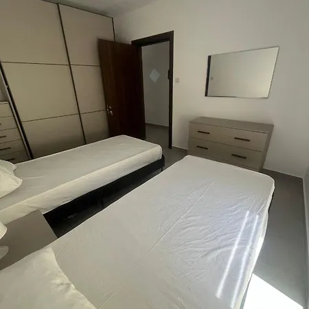 شقة Gzr F5 Spacious Penthouse For 5 *